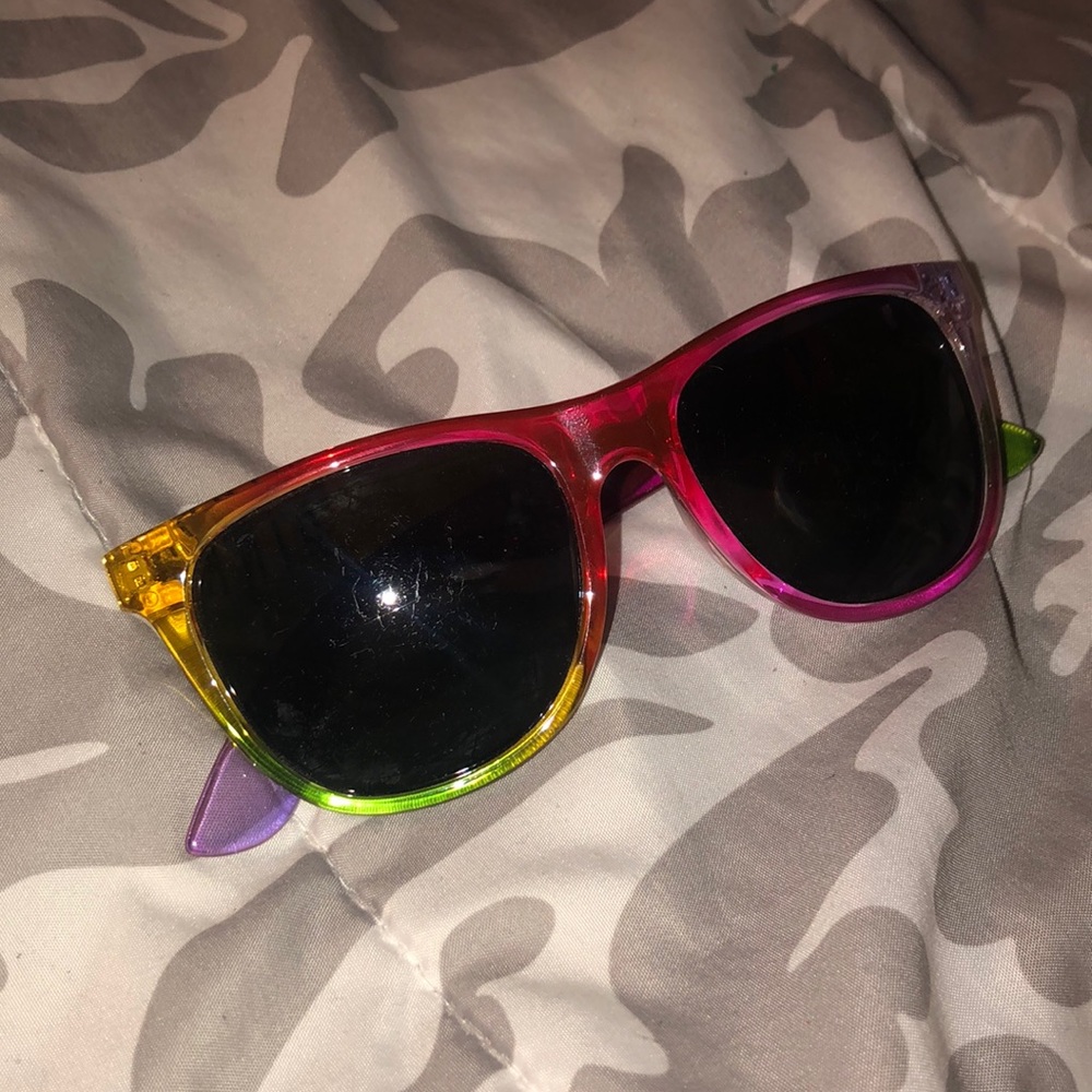Victoria’s Secret PINK rainbow sunglasses